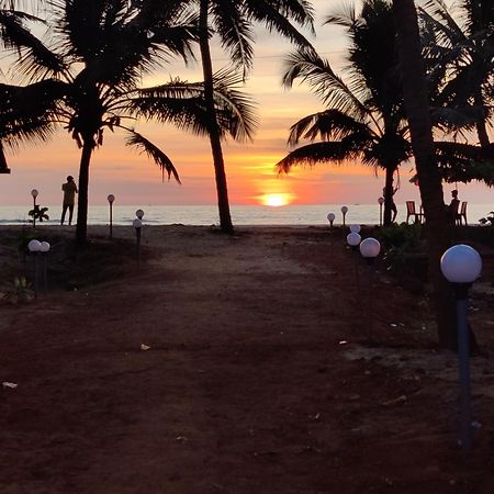 Niyama Beach Stay Gokarna  Exteriör bild