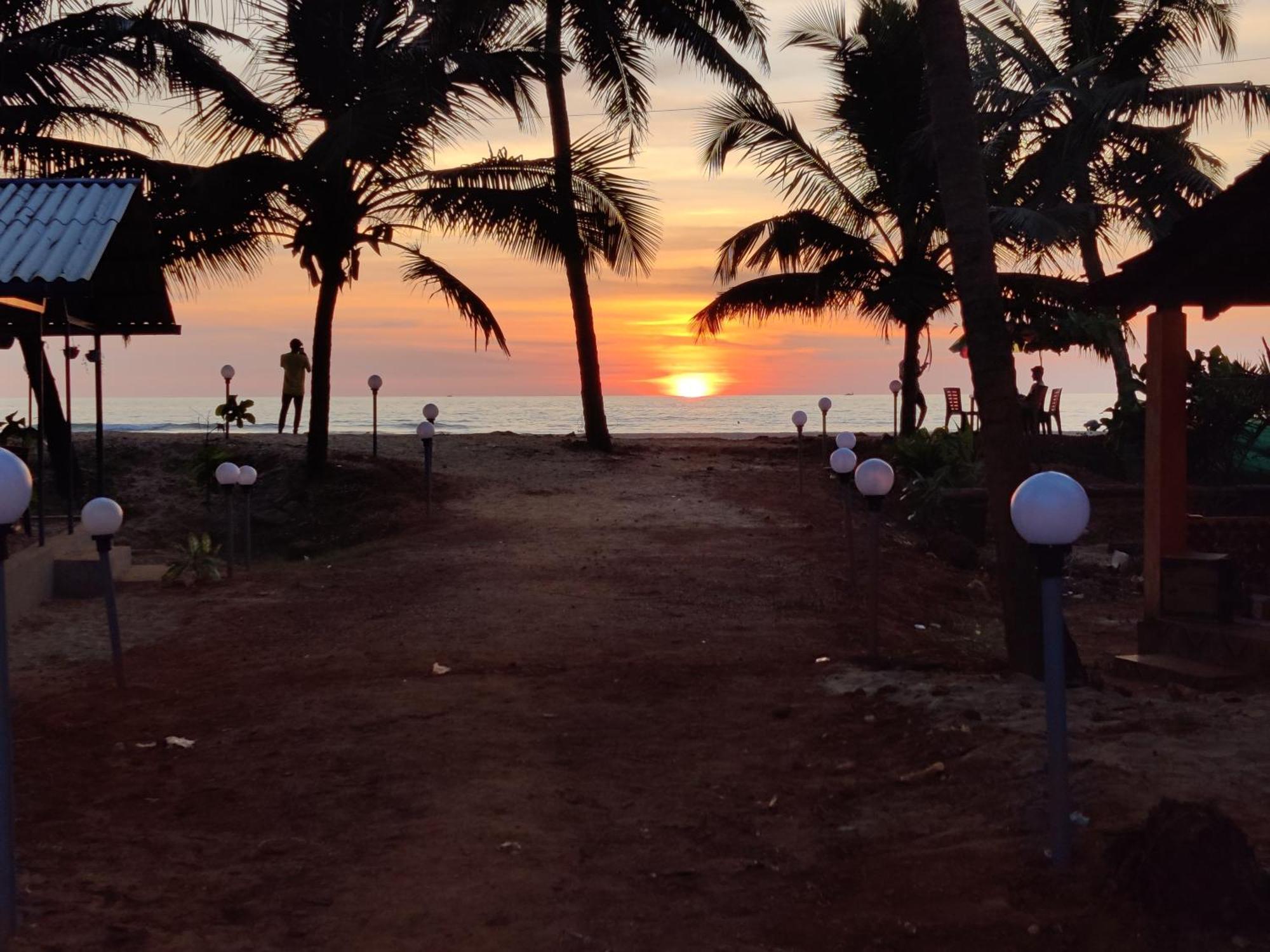Niyama Beach Stay Gokarna  Exteriör bild